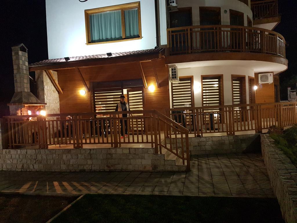 Yuliya Guest House Sapareva Banya ภายนอก รูปภาพ